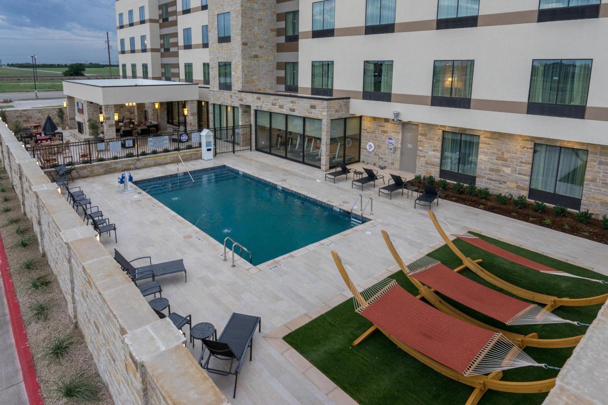 Fairfield Inn & Suites By Marriott Lubbock Southwest Exteriör bild